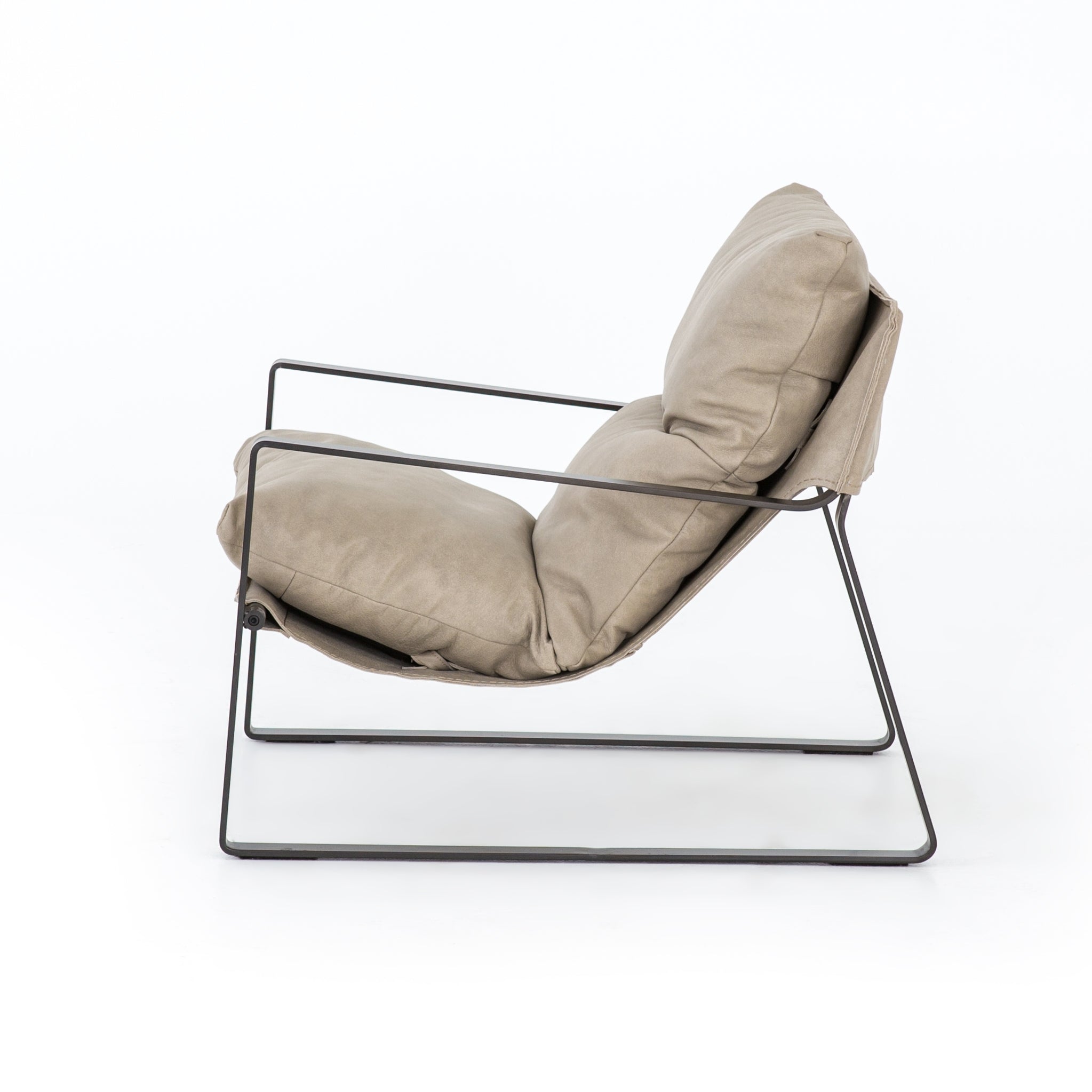 Chaise Sling Emma - Terre d'ombre naturelle