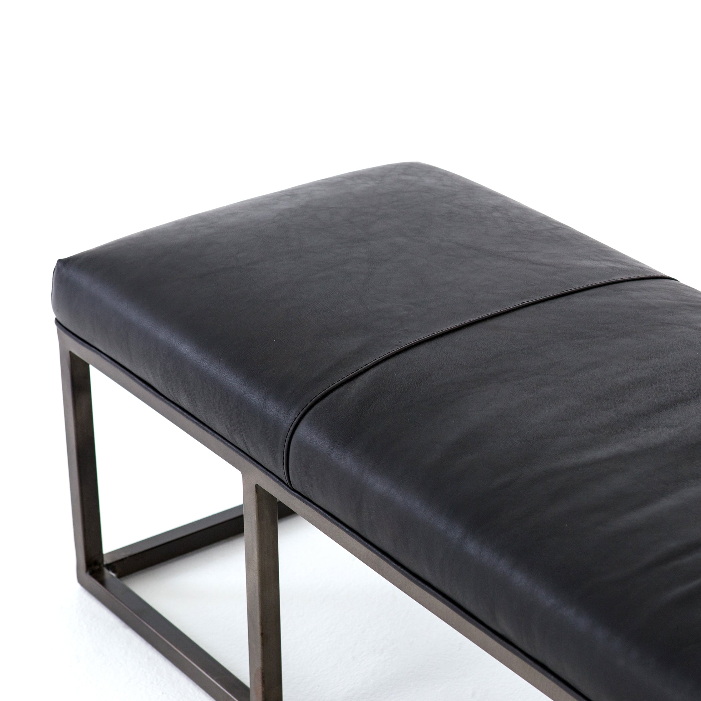 Banc en cuir noir Beaumont