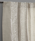 Crochet sur panneau de draperie en lin
